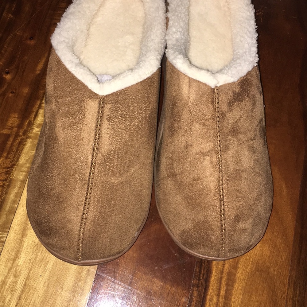 Men’s memory foam slippers